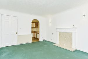 LIVING ROOM- click for photo gallery